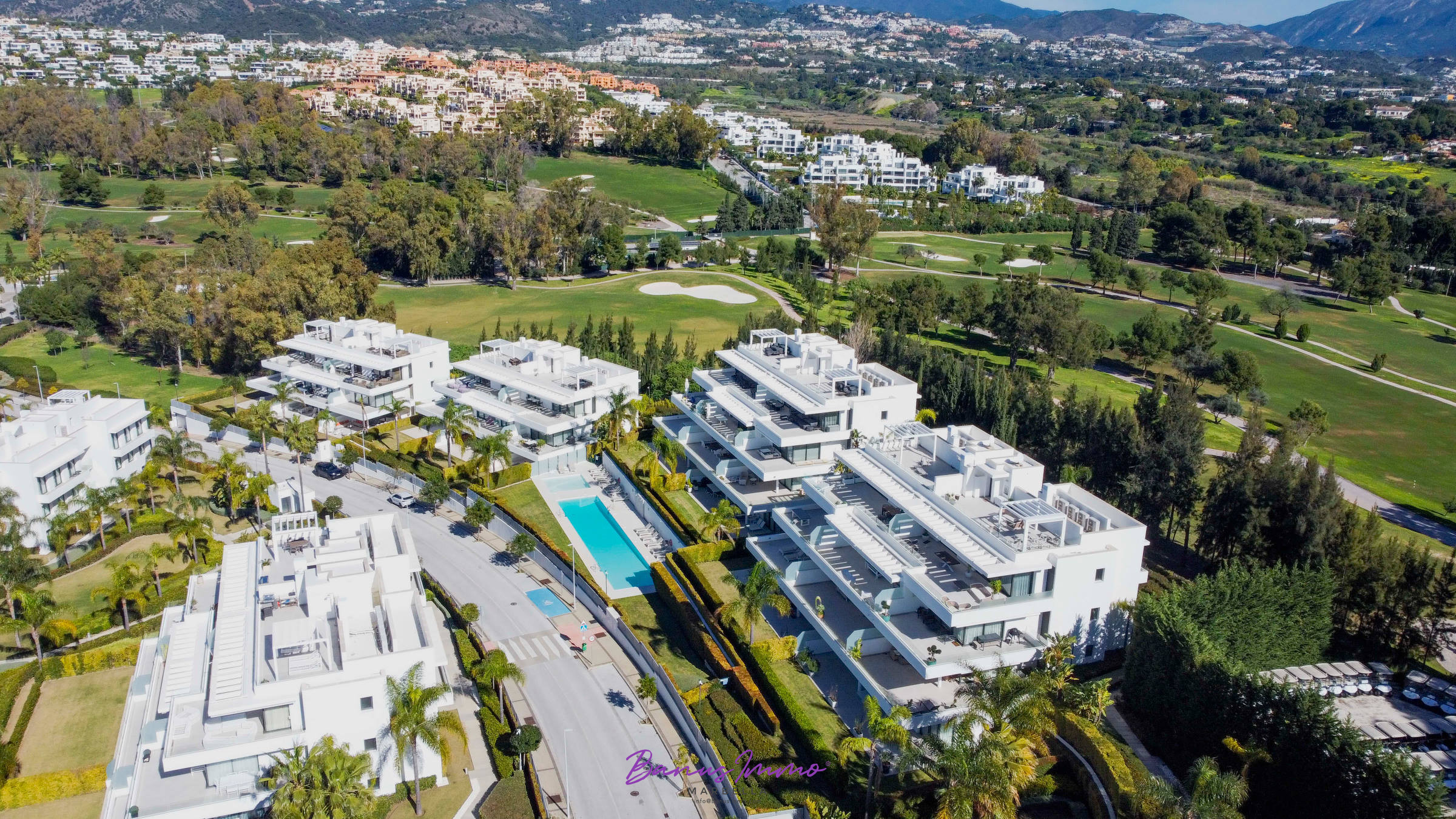 3 bed Apartment For Sale in Estepona, 